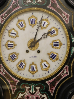 Часы настенные Oeil de Bœuf (бычий глаз)