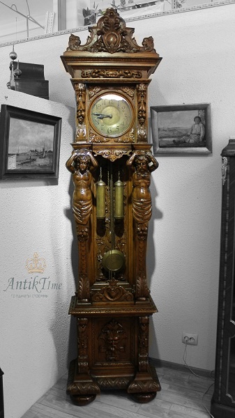 Напольные часы Ренессанс, 19 века
