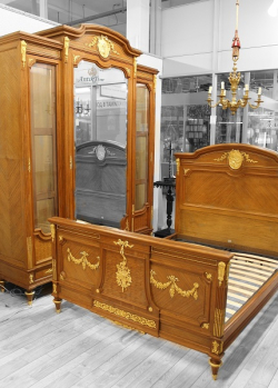 Старинный спальный гарнитур FRANÇOIS LINKE (1855–1946) 