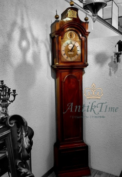 Антикварные часы John Taylor London