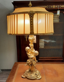 Старинный бронзовый светильник 1870