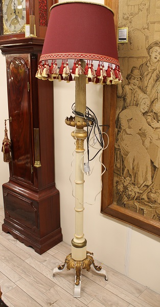 Винтажный напольный светильник 